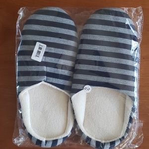 Fuzzy Slippers- NEVER WORN!!!